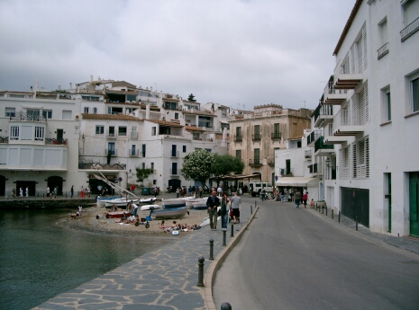 Cadaques-Strandpromenade-3