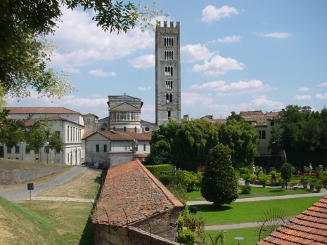 Lucca-02