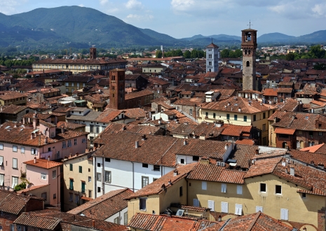 Lucca-01