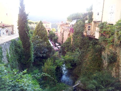 Moustiers-7