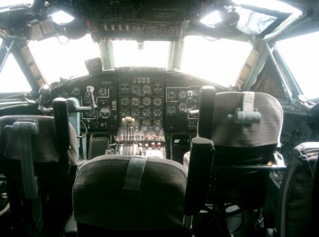 Antonov-22-Cockpit